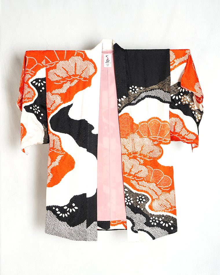 Re-designed Haori - Vintage kimono model (Michinagatori pine pattern)