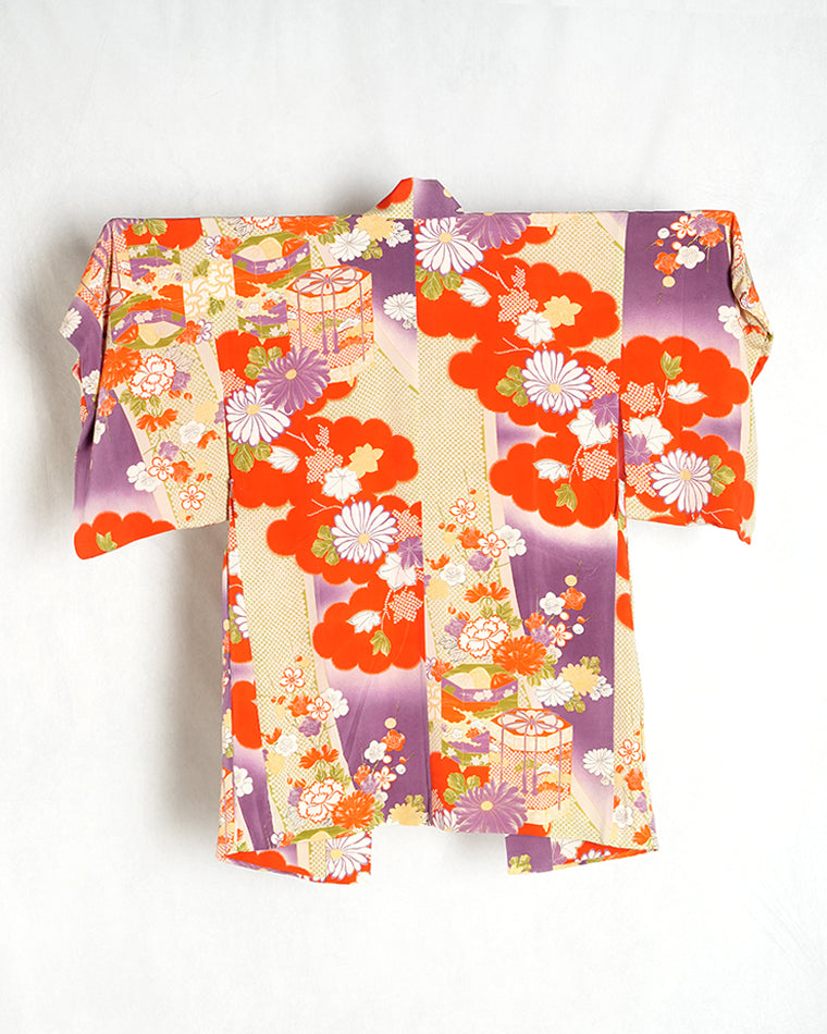 Haori-Vintage kimono model (Flower and treasure chest pattern)