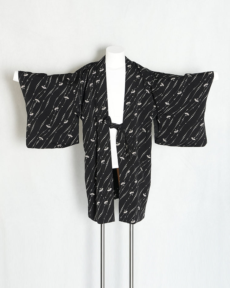 Re-designed Haori - Vintage kimono model (Fan pattern)