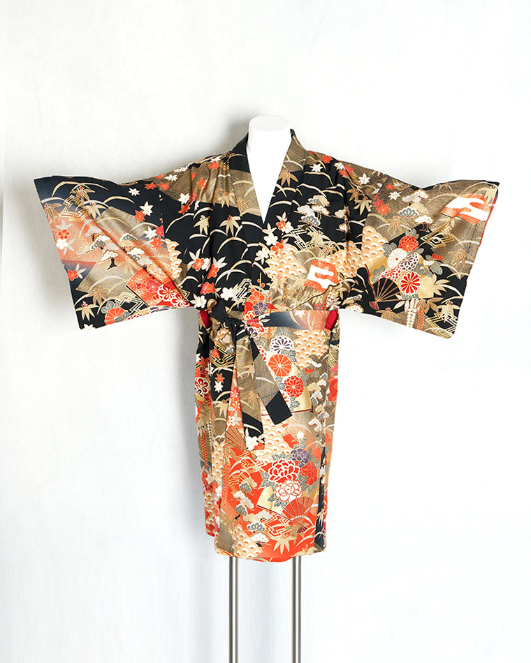 Re-designed Haori - Vintage kimono model (Flower and fan pattern)