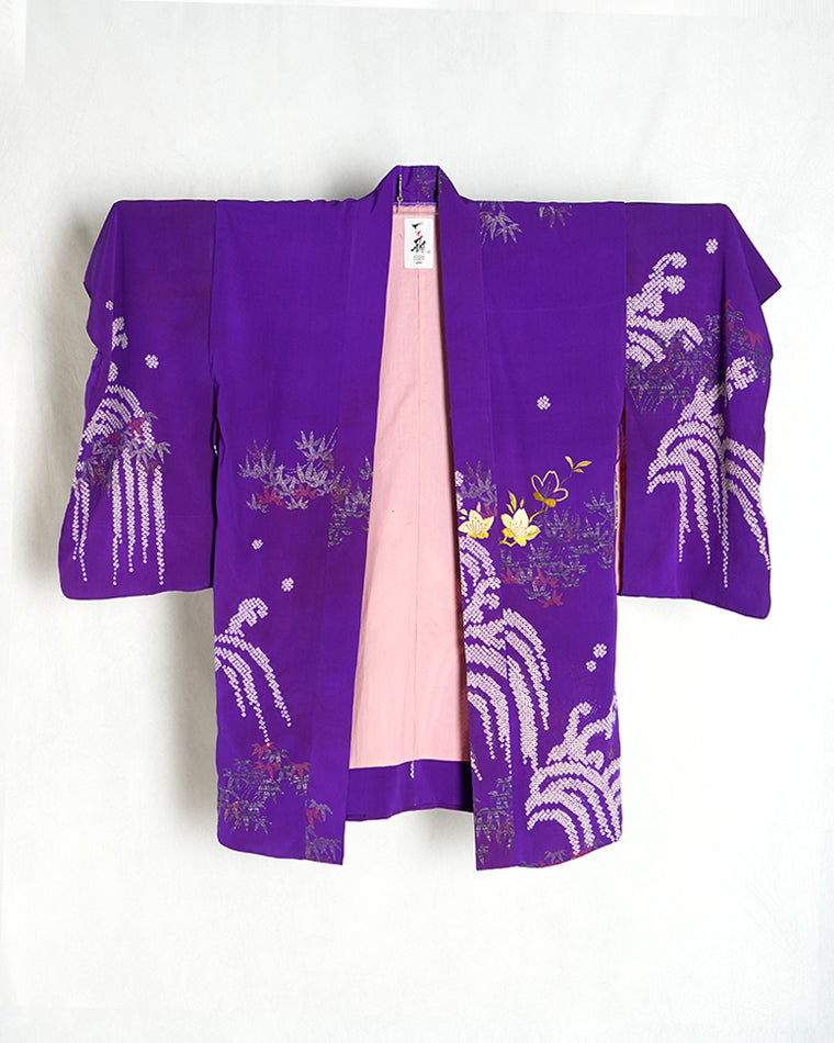 Re-designed Haori - Vintage kimono model (Wave pattern)