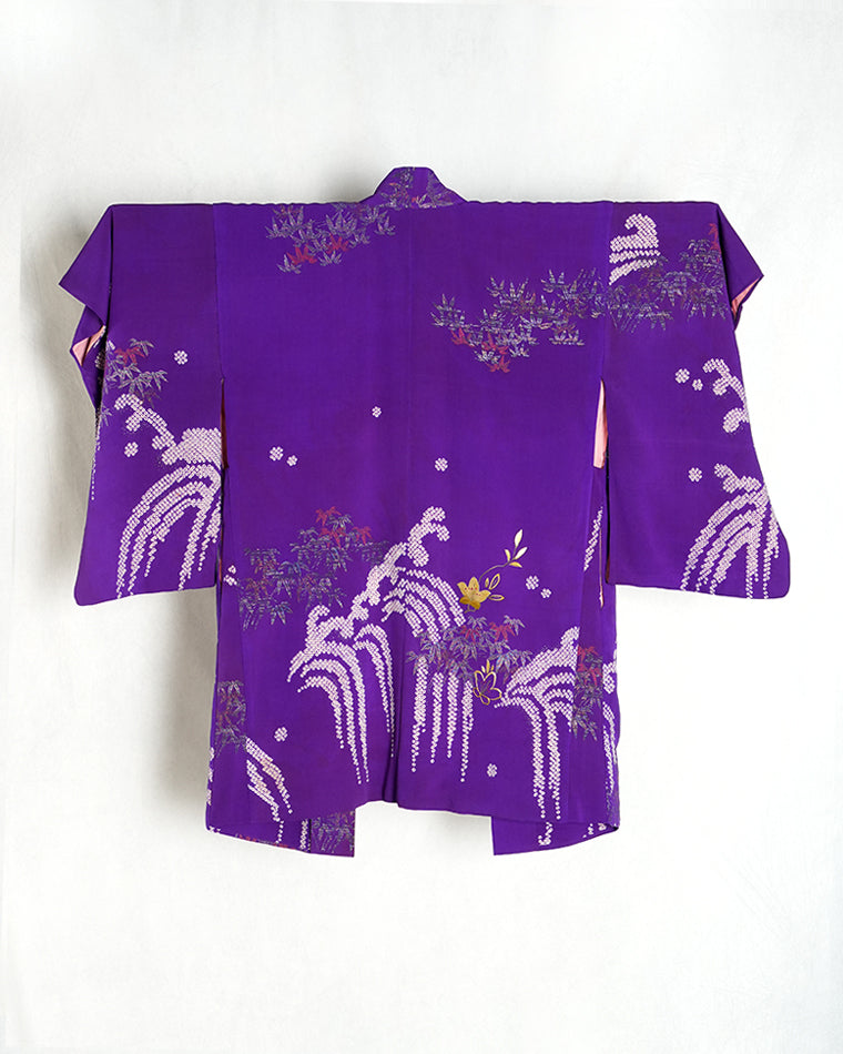 Re-designed Haori - Vintage kimono model (Wave pattern)