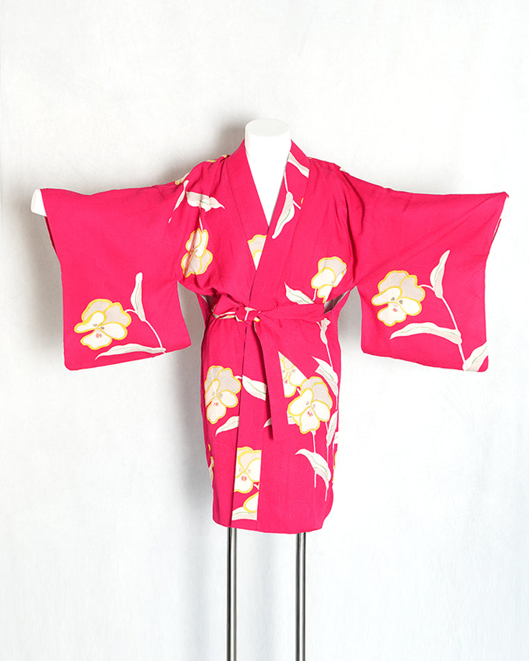 Haori-Vintage kimono model (Pansy pattern)