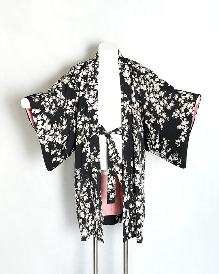 Re-designed Haori - Vintage kimono model (Night cherry blossom pattern)