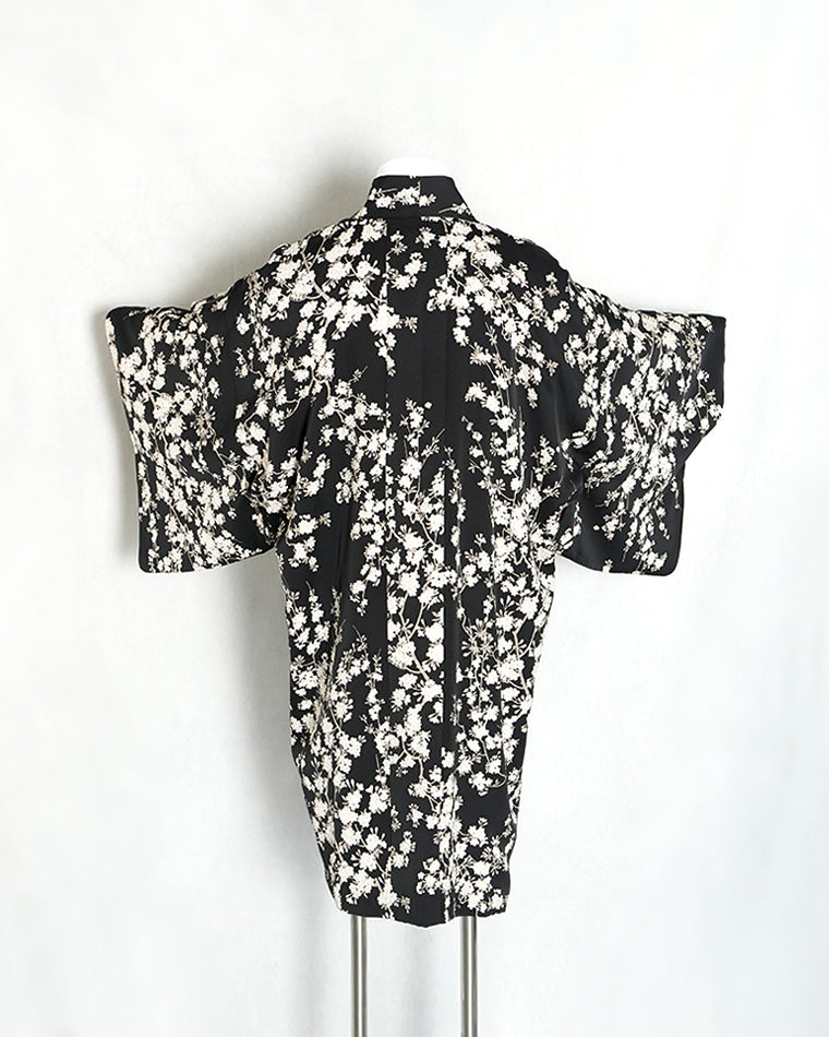 Re-designed Haori - Vintage kimono model (Night cherry blossom pattern)