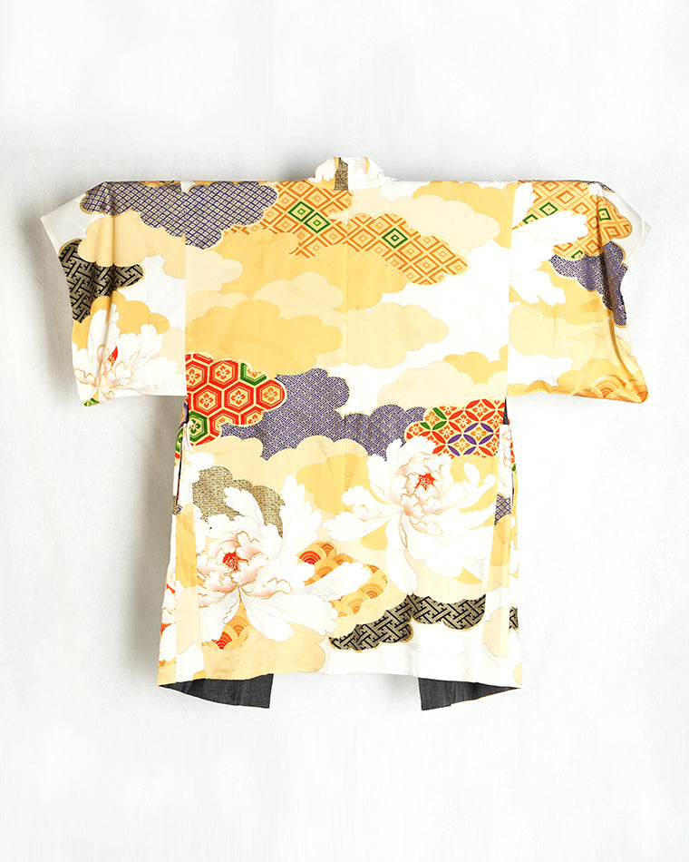 Re-designed Haori - Vintage kimono model (Clouds and flowers pattern)